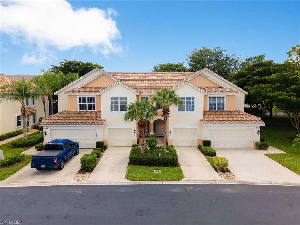 8430 Village Edge CIR 3 FORT MYERS, FL 33919