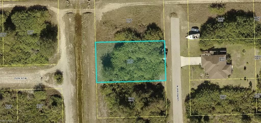 7503 Laura AVE N LEHIGH ACRES, FL 33971