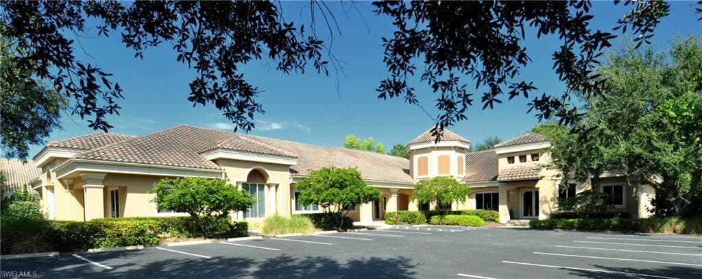 9001 Highland Woods BLVD 7 BONITA SPRINGS, FL 34135