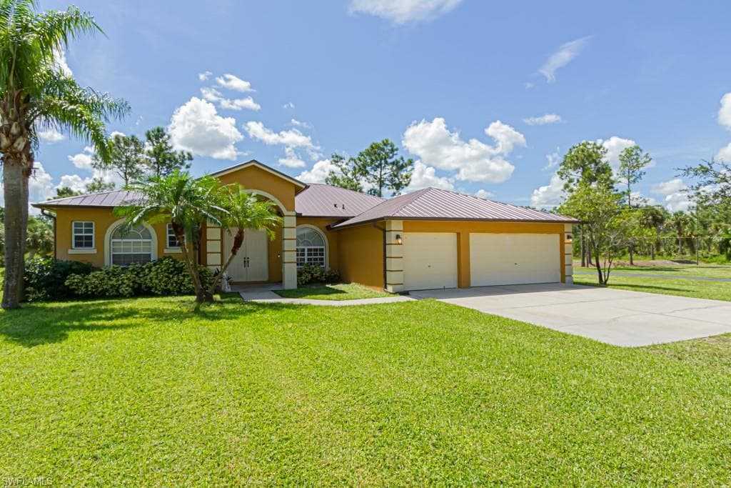2460 29th AVE NE NAPLES, FL 34120