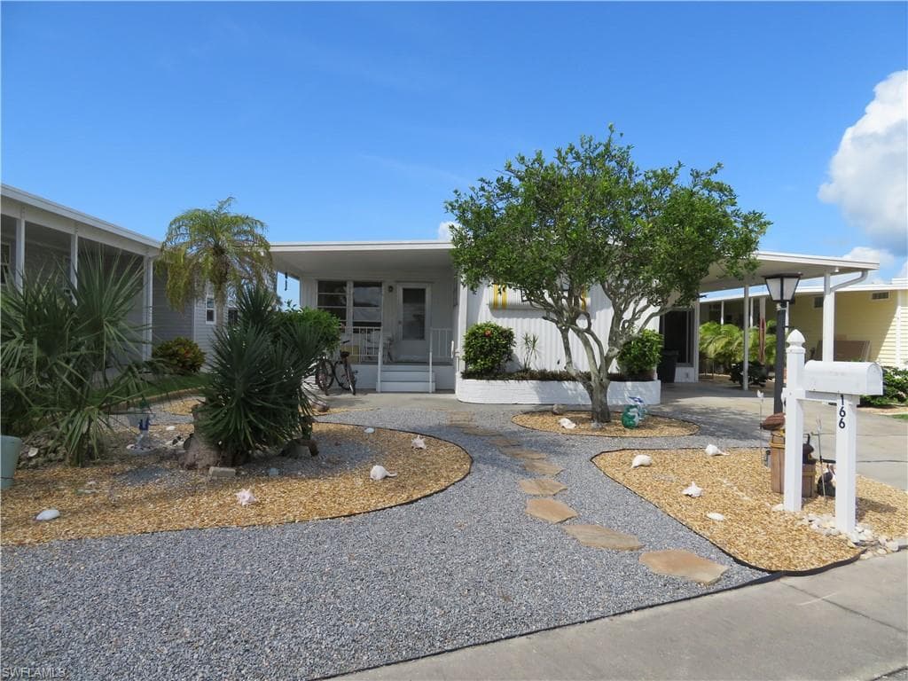 17830 Eglantine LN FORT MYERS BEACH, FL 33931