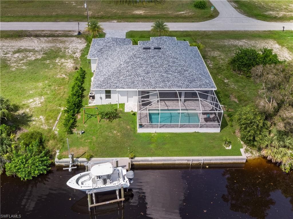 2425 NW 41st AVE CAPE CORAL, FL 33993