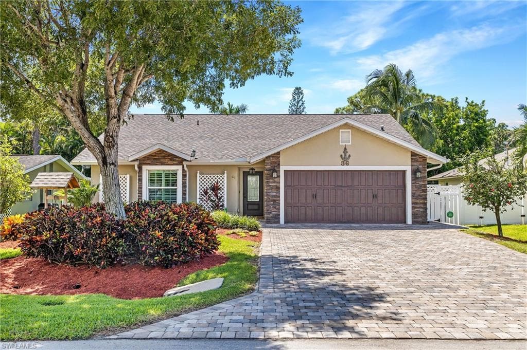 36 5th ST BONITA SPRINGS, FL 34134