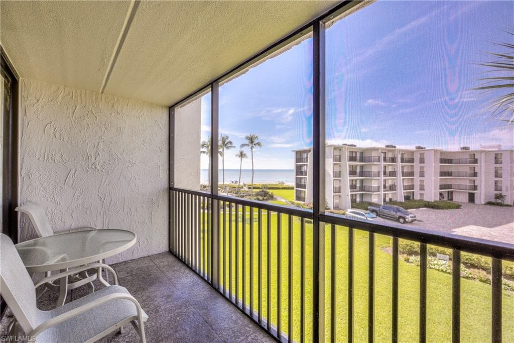1501 Middle Gulf DR D304 SANIBEL, FL 33957