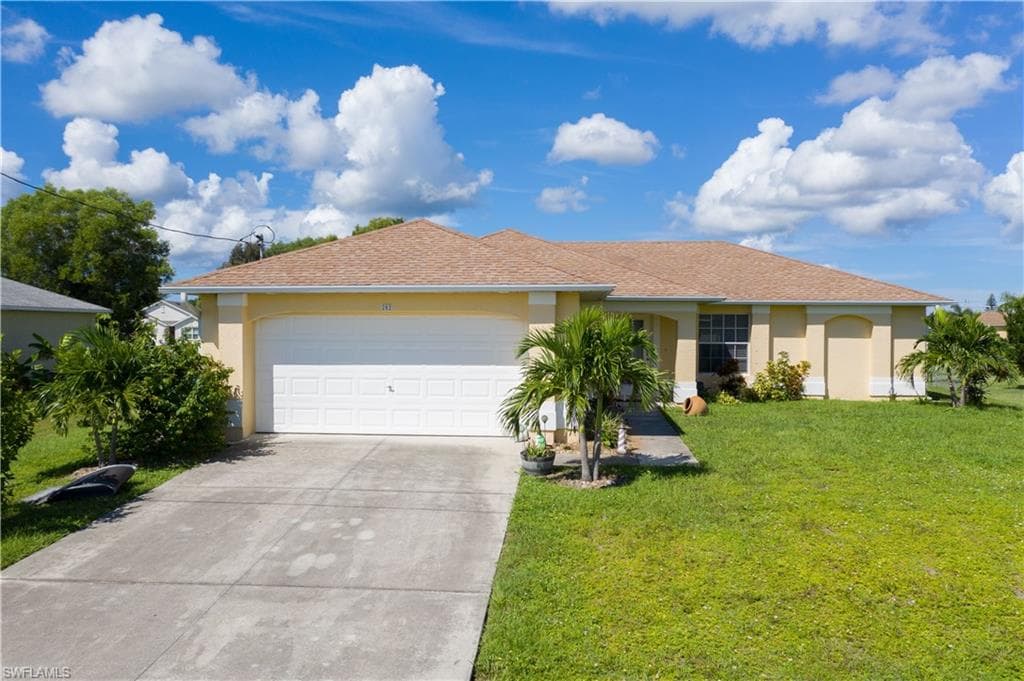202 SW 10th PL CAPE CORAL, FL 33991