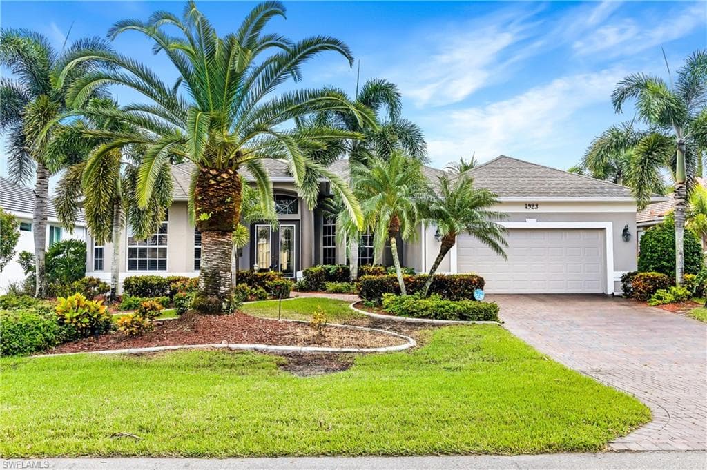 4923 SW 27th PL CAPE CORAL, FL 33914