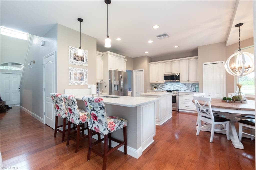 12784 Ivory Stone LOOP FORT MYERS, FL 33913