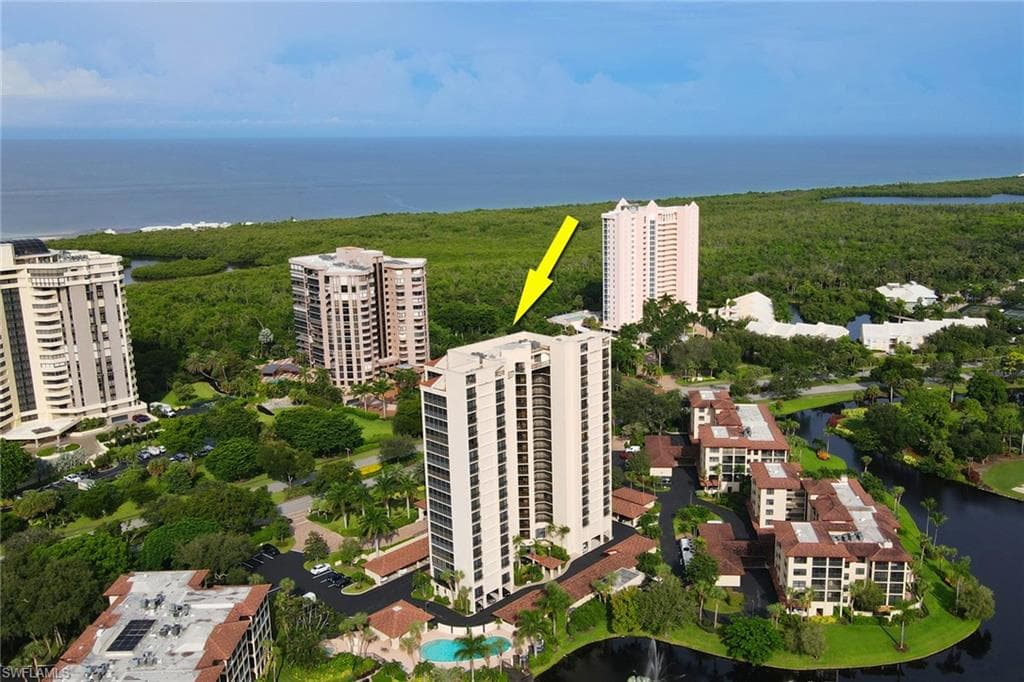 6000 Pelican Bay BLVD 104 NAPLES, FL 34108