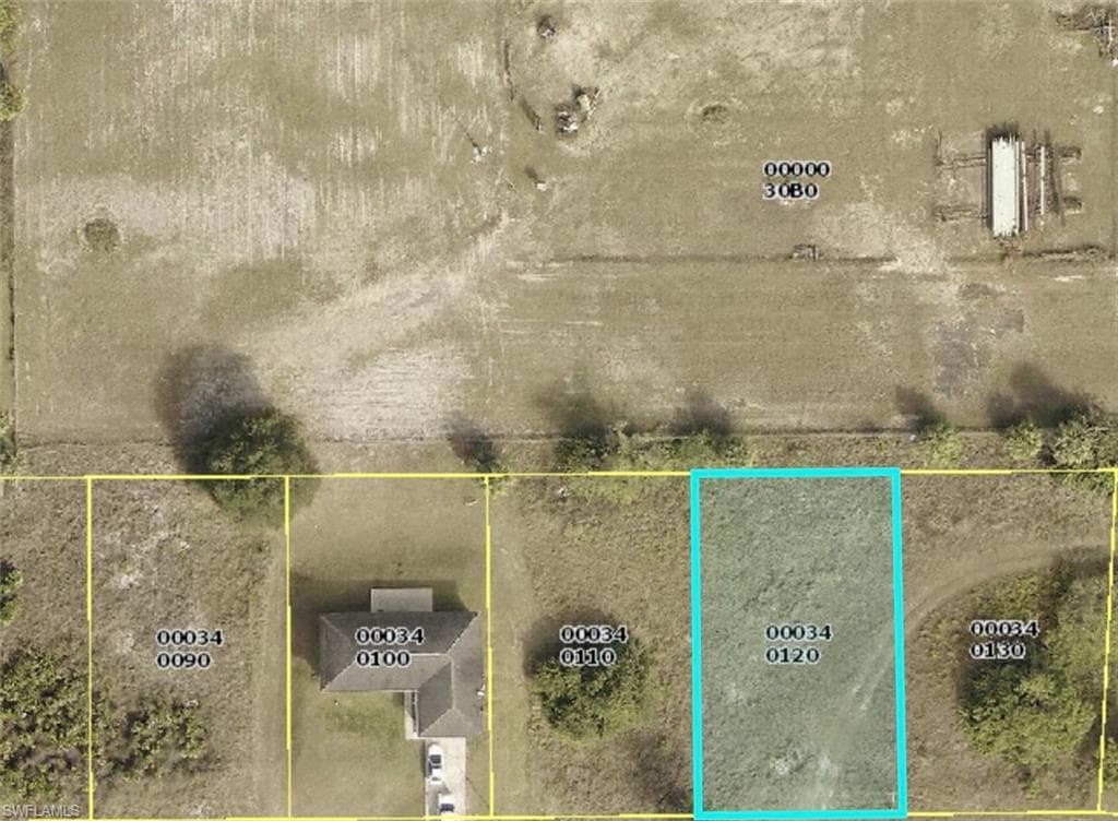 1059 Peach ST LEHIGH ACRES, FL 33974