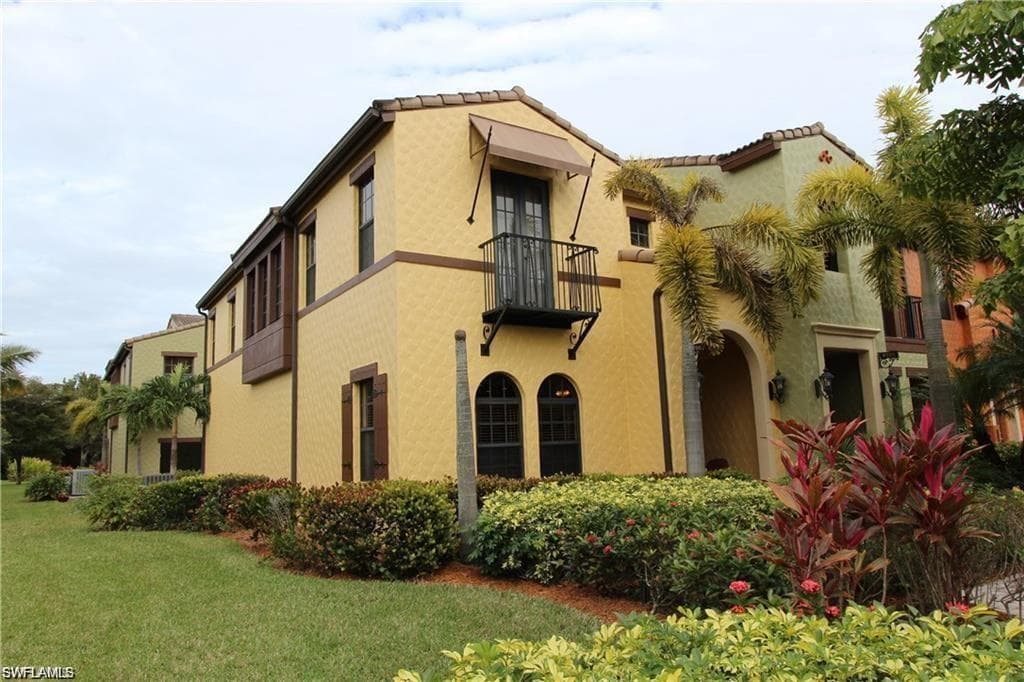 9151 Delano ST 97-6 NAPLES, FL 34113