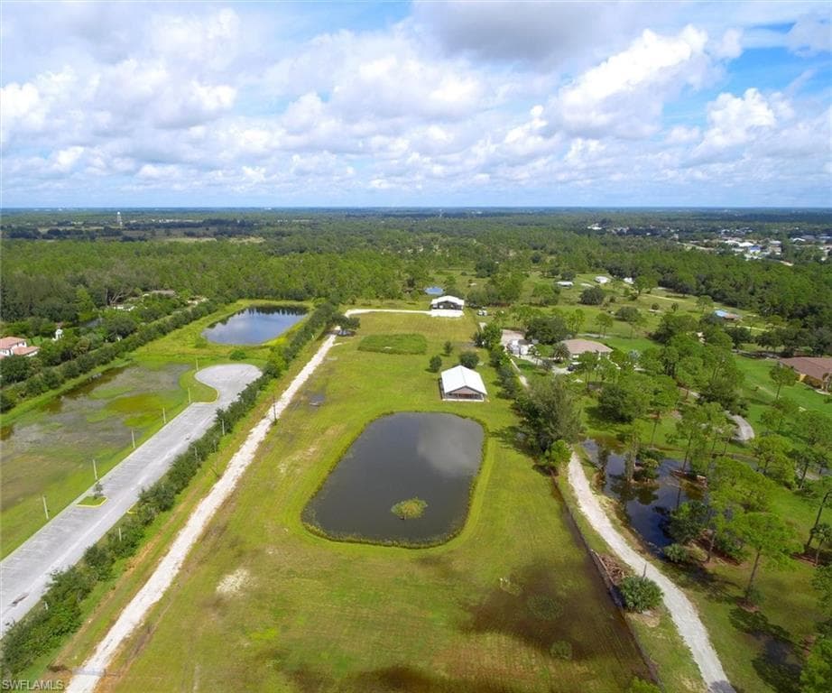 8240 Buckingham RD FORT MYERS, FL 33905