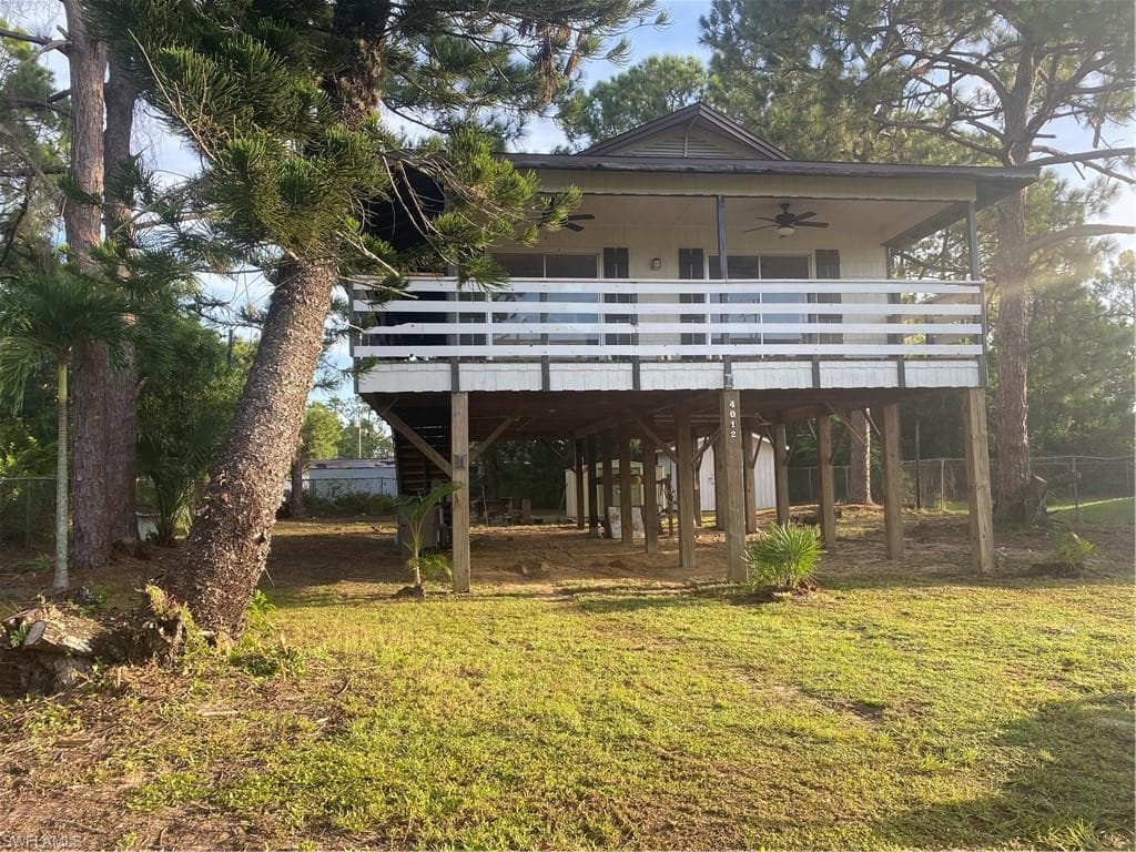4012 2nd ST W LEHIGH ACRES, FL 33971