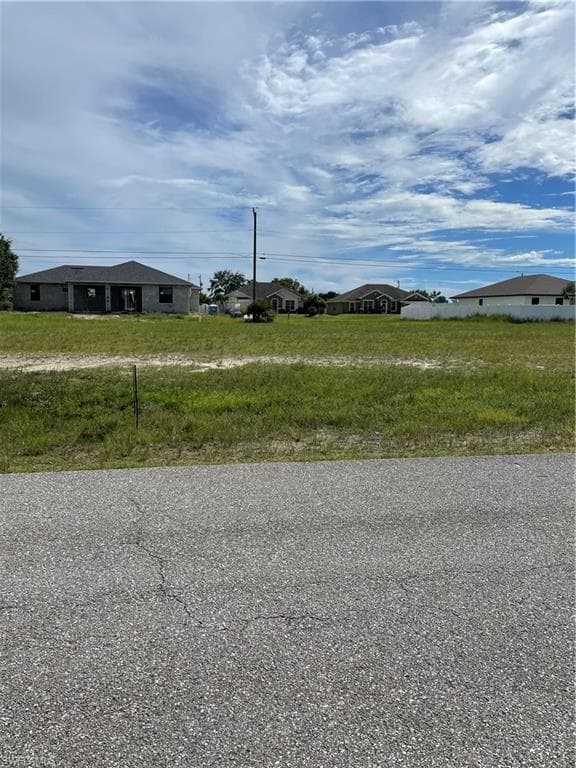 1414 NE 19th TER CAPE CORAL, FL 33909