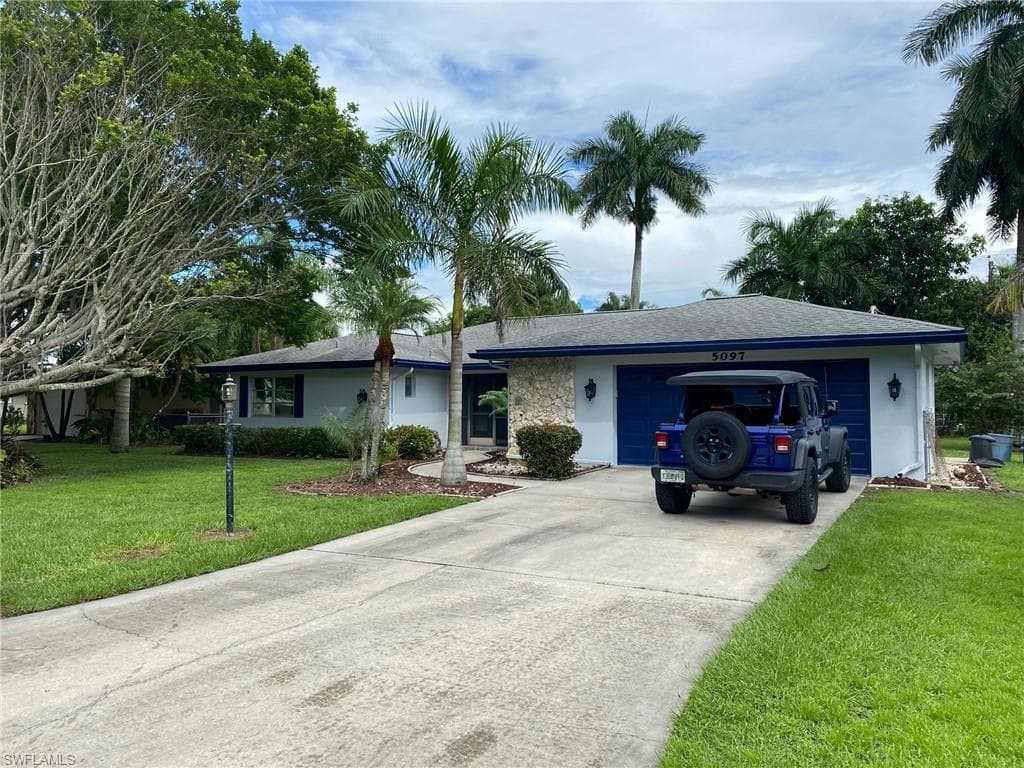 5097 Greenbriar DR FORT MYERS, FL 33919