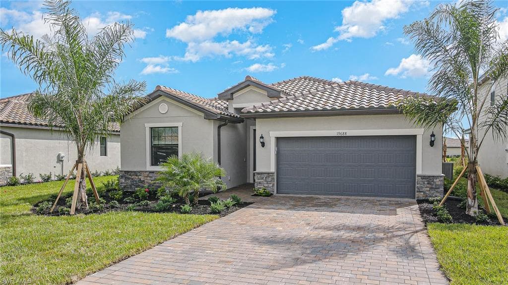 19688 Deming LN ESTERO, FL 33928