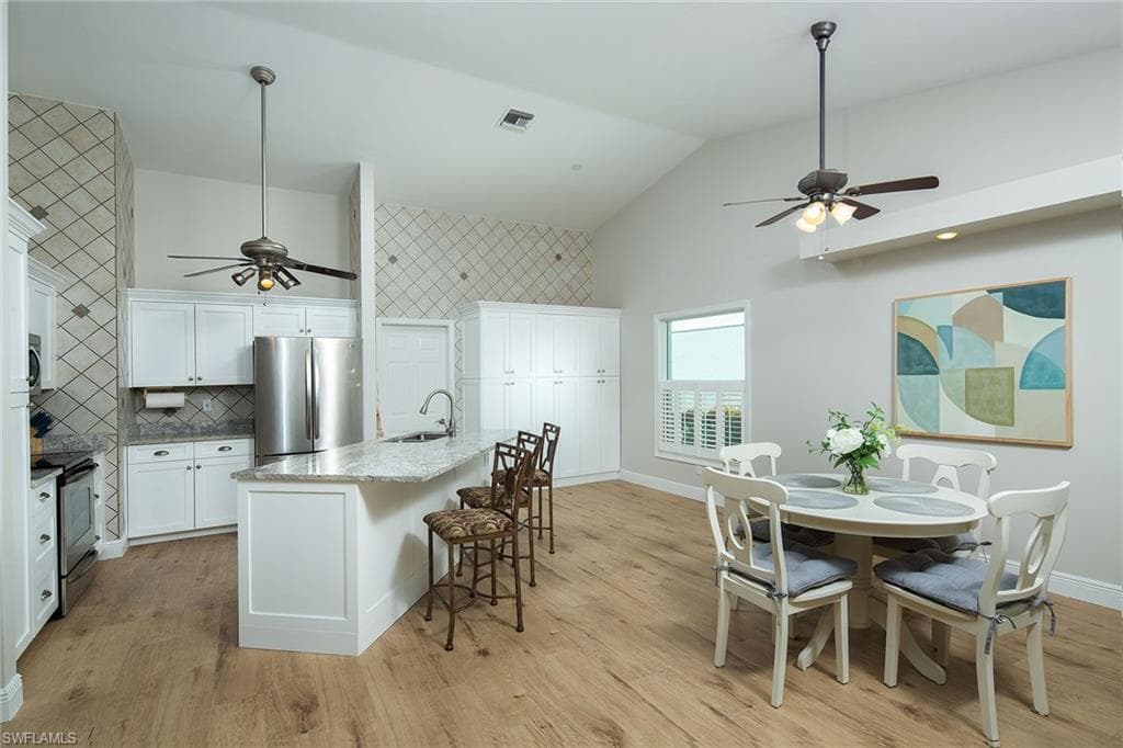 1178 Jardin DR NAPLES, FL 34104