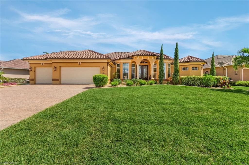 2012 SE 21st ST CAPE CORAL, FL 33990