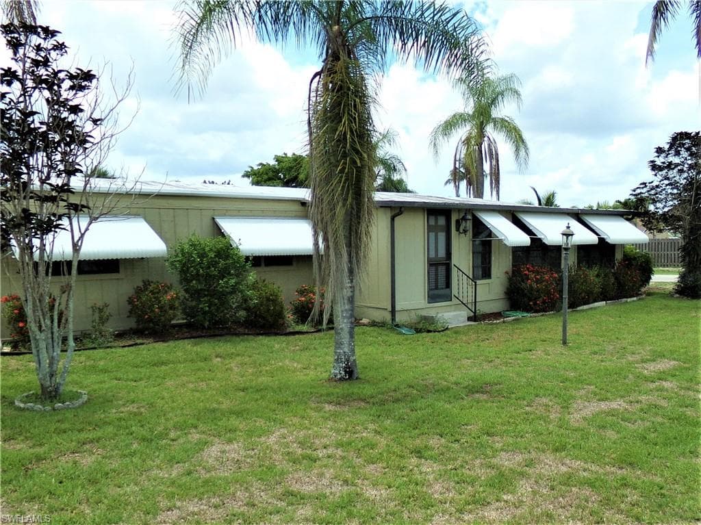 687 Cape Kennedy RD NAPLES, FL 34104