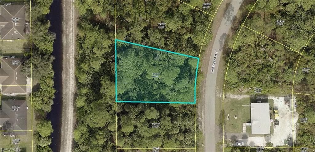 610 Wabasso AVE S LEHIGH ACRES, FL 33974