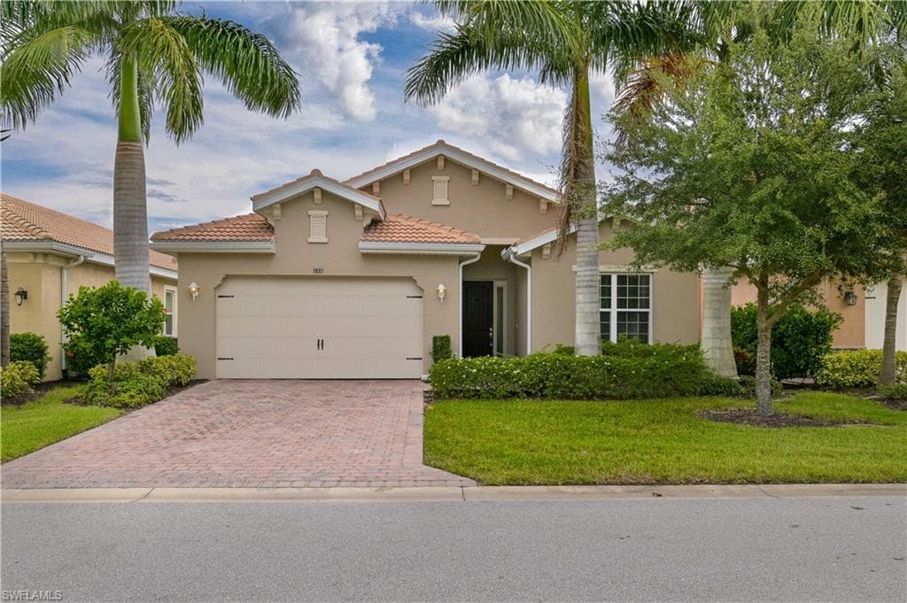 3885 Eldon ST FORT MYERS, FL 33916