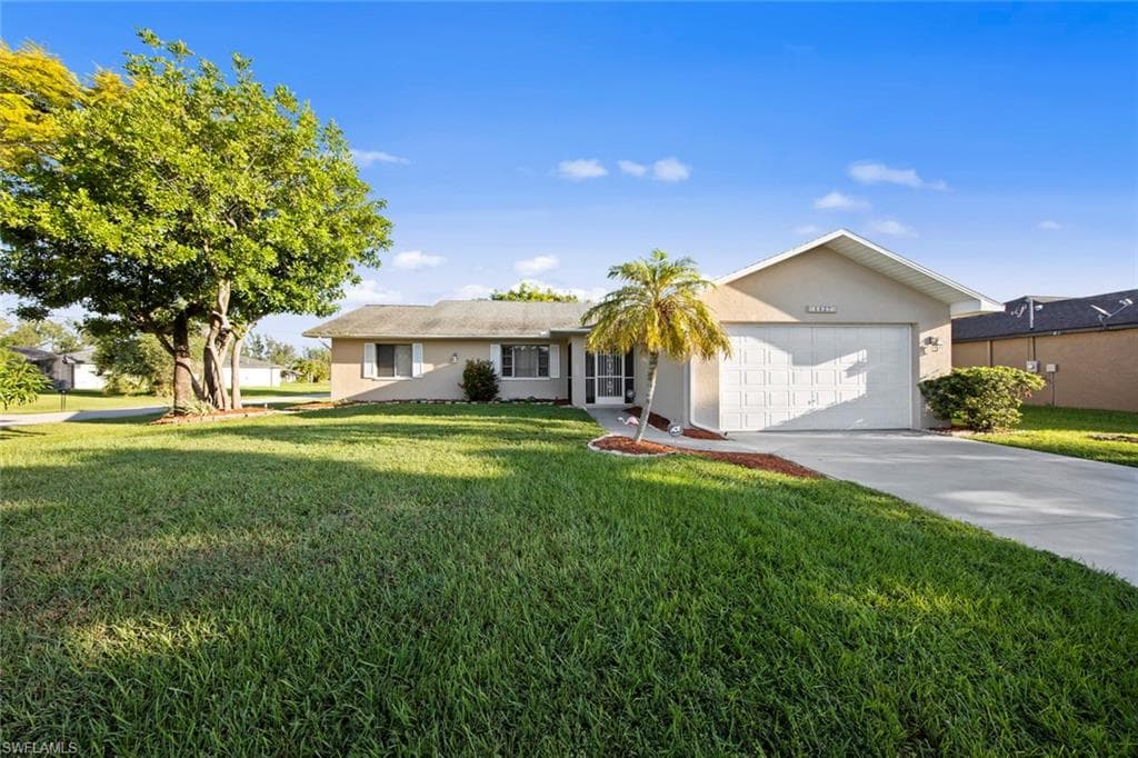 1427 10th TER CAPE CORAL, FL 33991