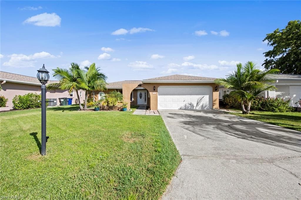 9746 Deerfoot DR FORT MYERS, FL 33919