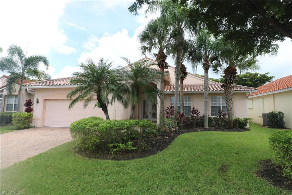 20524 Foxworth CIR ESTERO, FL 33928