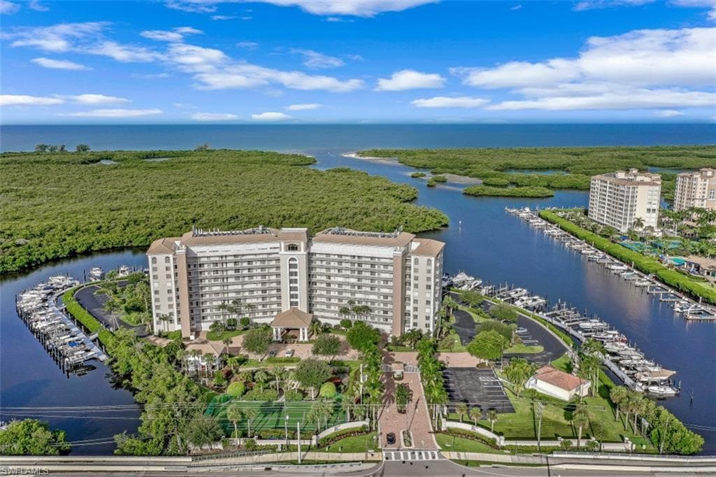 13105 Vanderbilt DR 505 NAPLES, FL 34110