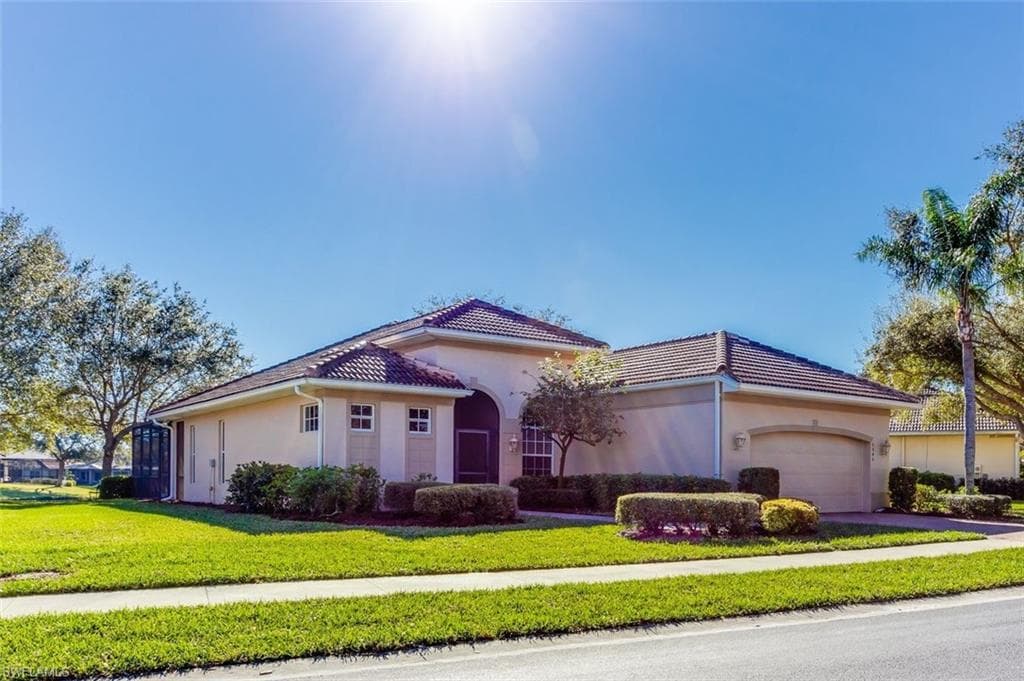 6840 Bent Grass DR NAPLES, FL 34113