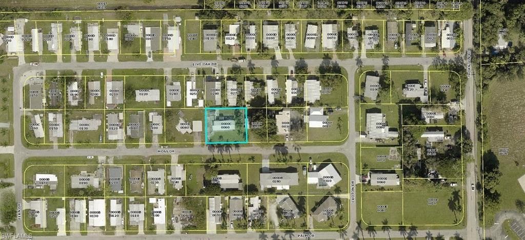 12120 Moss DR FORT MYERS, FL 33908