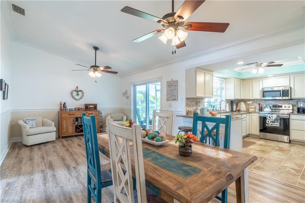 318 20th ST CAPE CORAL, FL 33909