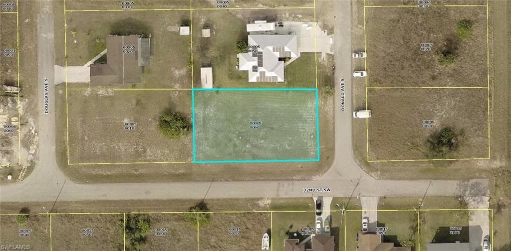 3104 Donald AVE S LEHIGH ACRES, FL 33976