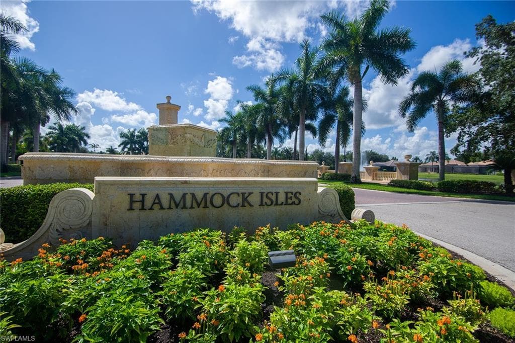 5654 Sago CT NAPLES, FL 34119