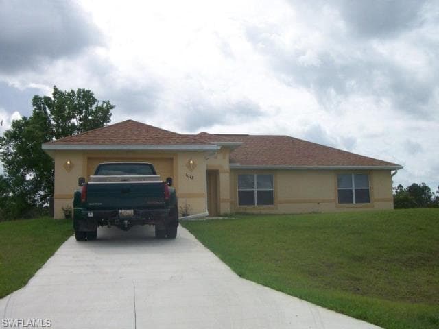 1048 Barcelona ST E LEHIGH ACRES, FL 33974