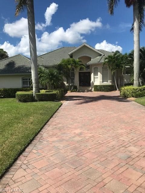 9199 The Lane LN NAPLES, FL 34109