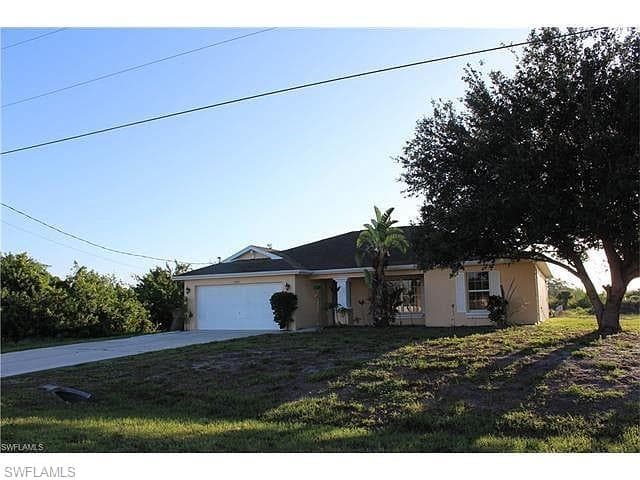 1024 Cavanagh AVE LEHIGH ACRES, FL 33971