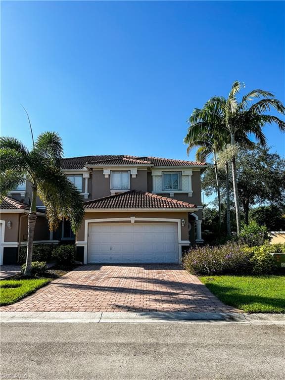 9501 Roundstone CIR FORT MYERS, FL 33967