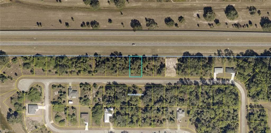 8057 Sherwood CIR LABELLE, FL 33935