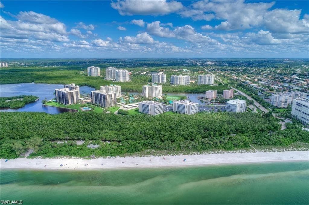 1 Bluebill AVE 402 NAPLES, FL 34108
