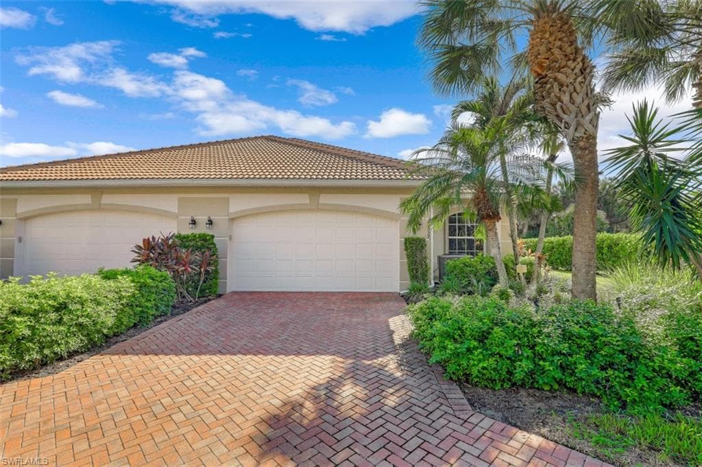 28559 F B Fowler CT BONITA SPRINGS, FL 34135