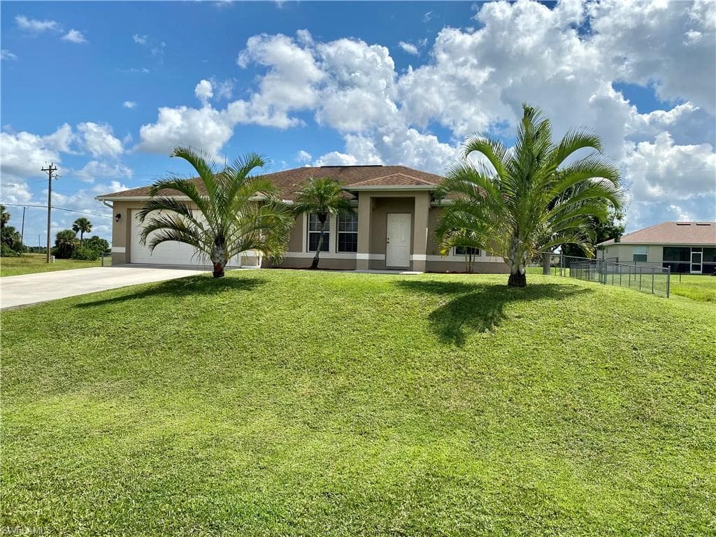 2807 NW 2nd AVE CAPE CORAL, FL 33993