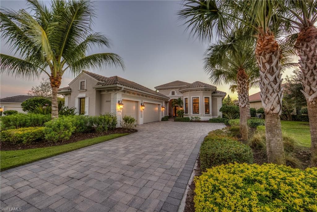 28862 Blaisdell DR NAPLES, FL 34119