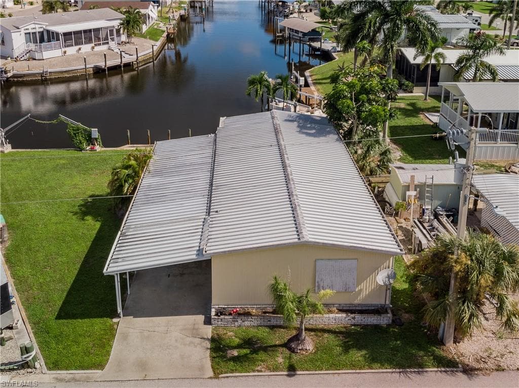 3654 Dewberry LN ST. JAMES CITY, FL 33956