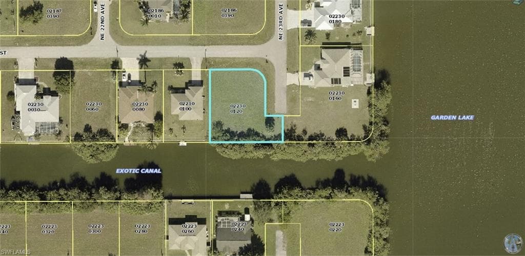 2210 NE 18th ST CAPE CORAL, FL 33909