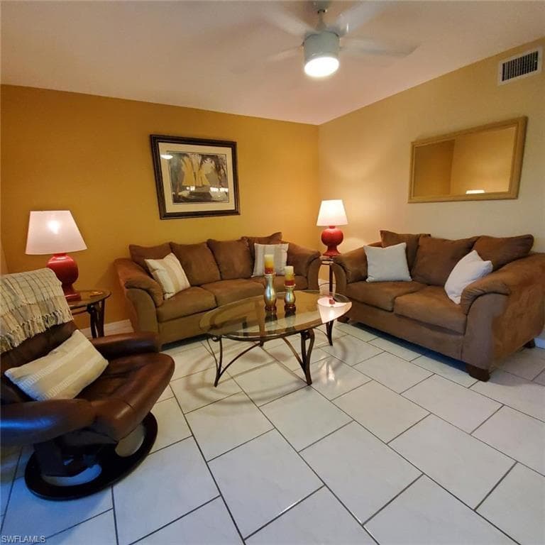7320 Glenmoor LN 2103 NAPLES, FL 34104
