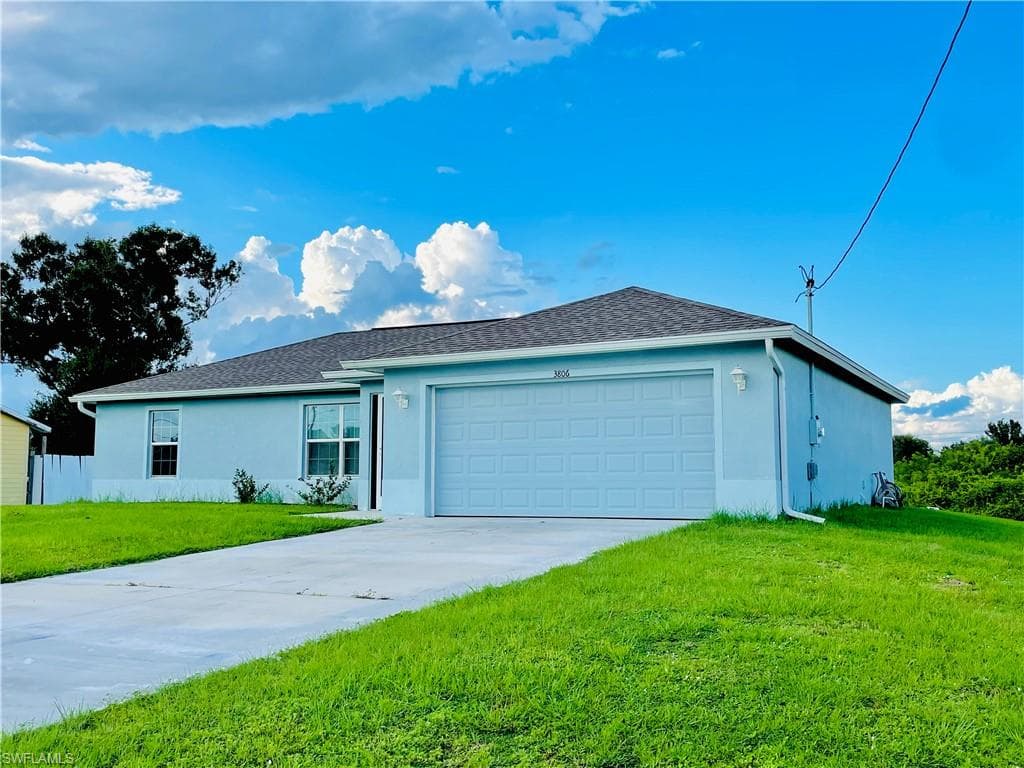 3806 29th ST SW LEHIGH ACRES, FL 33976