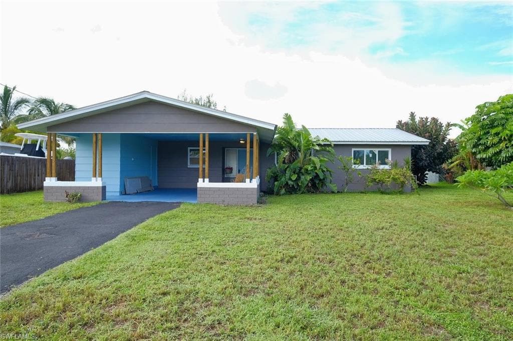 1310 NE 4th TER CAPE CORAL, FL 33909