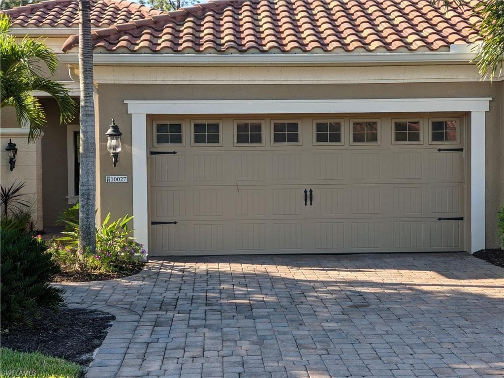 10027 Montevina DR ESTERO, FL 33928
