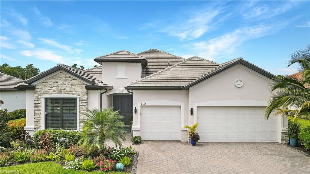 2367 Grenadines WAY NAPLES, FL 34120