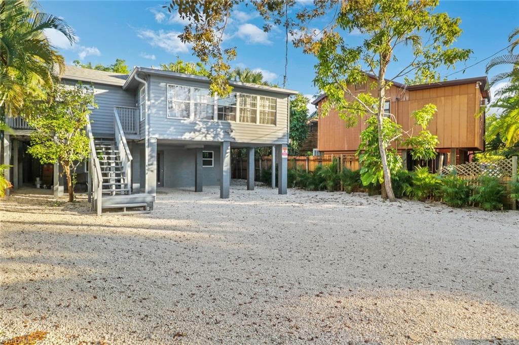 216 Miramar ST FORT MYERS BEACH, FL 33931